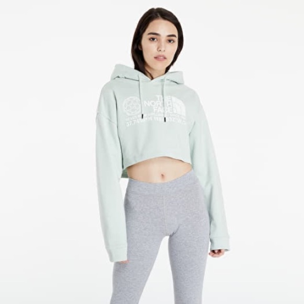 The North Face
Coordinates Crop Drop Pullover Hoodie light green